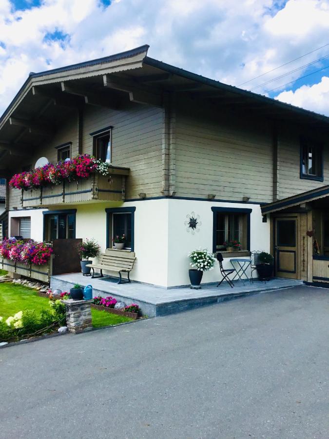 Haus Asslaber Apartamento Hochfilzen Exterior foto